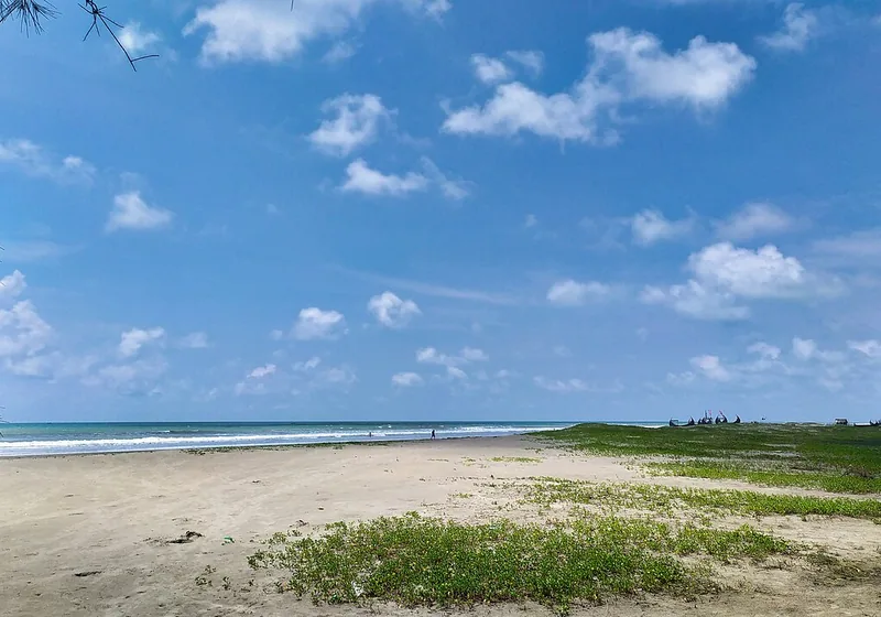 লেঙ্গুরবিল সৈকত, টেকনাফ
